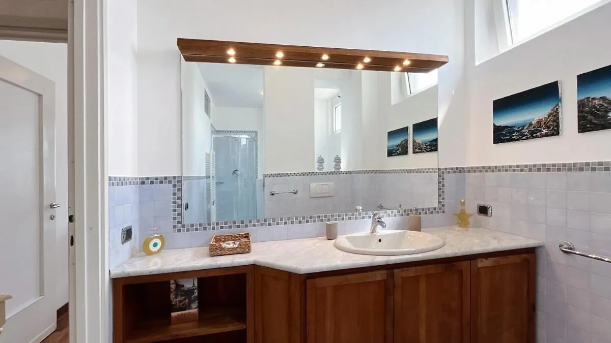 Bianca Apartment - Affitti Brevi Italia Lecco